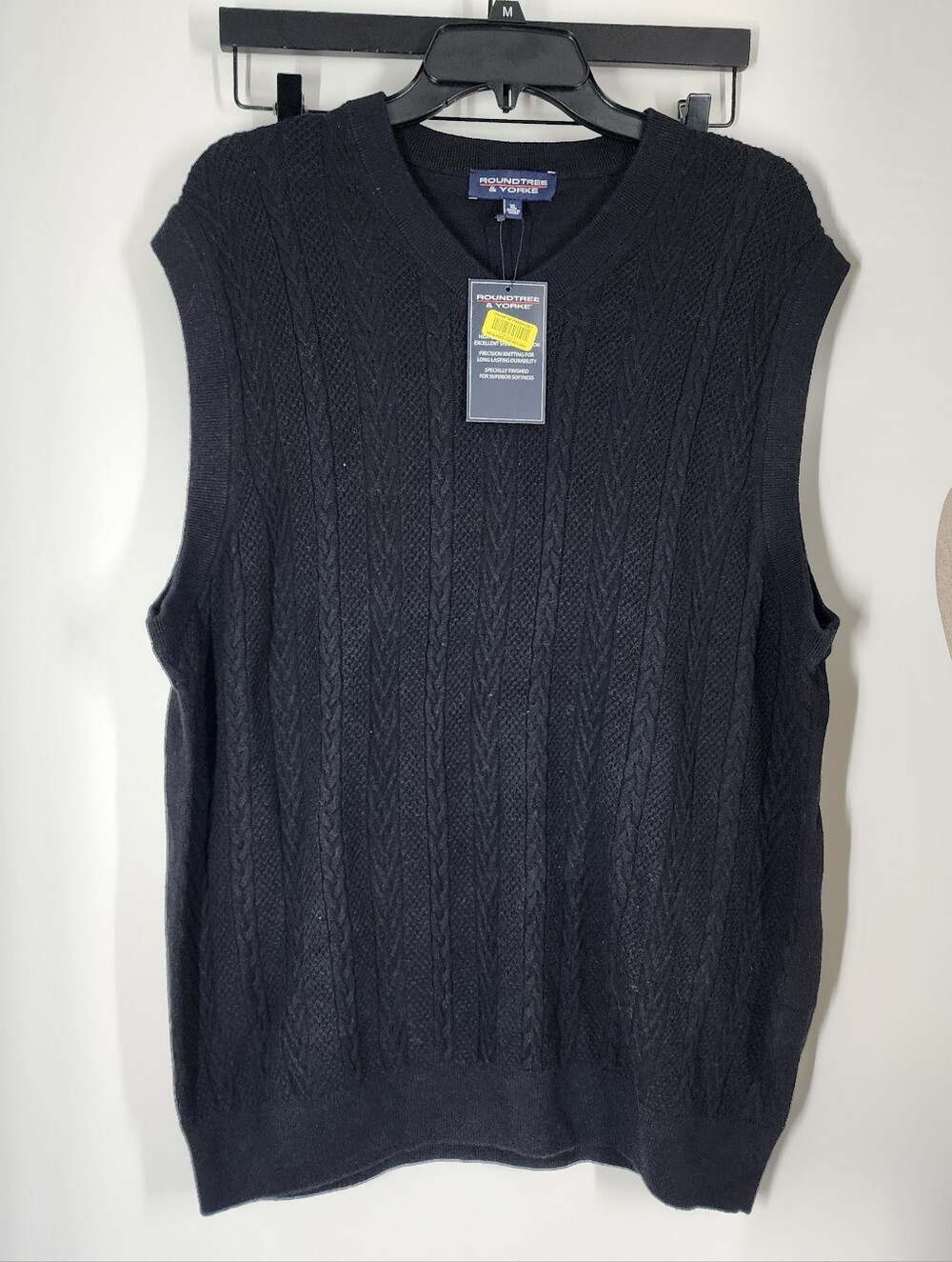 NEW Size XL Black Sweater Vest  V-neck Pullover Cable knit